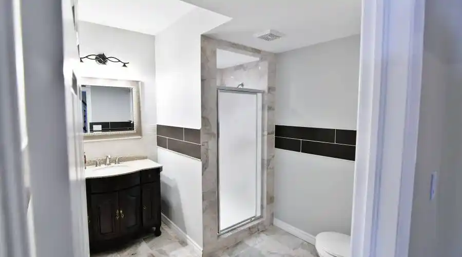 3pc bath in lower level